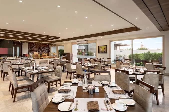 Ramada by Wyndham Gandhidham Shinay view 3