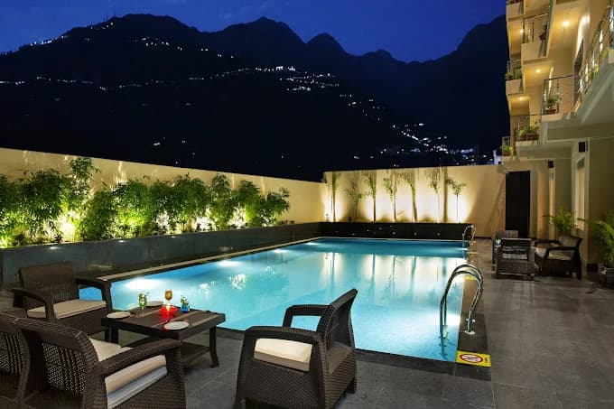 Ramada by Wyndham Katra Station Road view 2