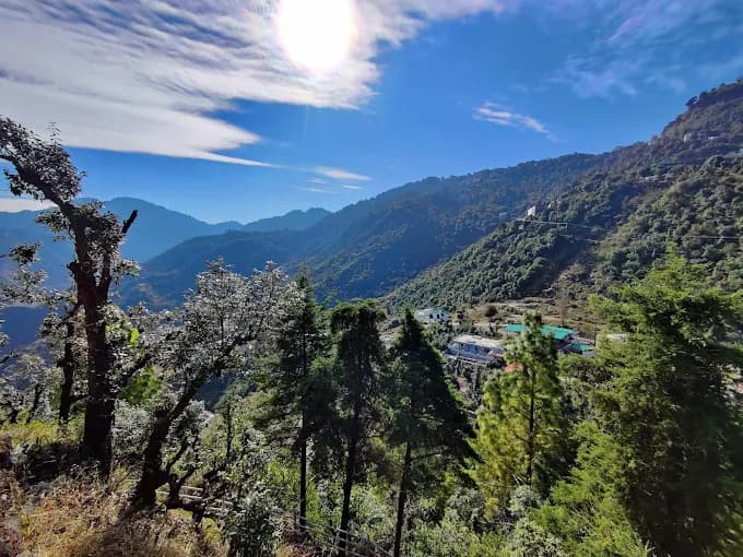 Ramada by Wyndham Mussoorie Mall Road view 3