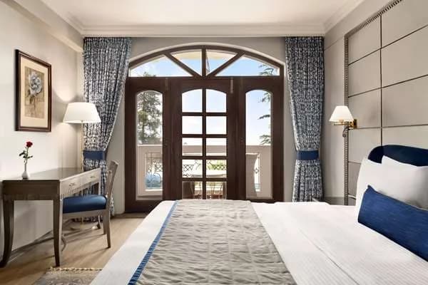 Ramada by Wyndham Mussoorie Mall Road view 4