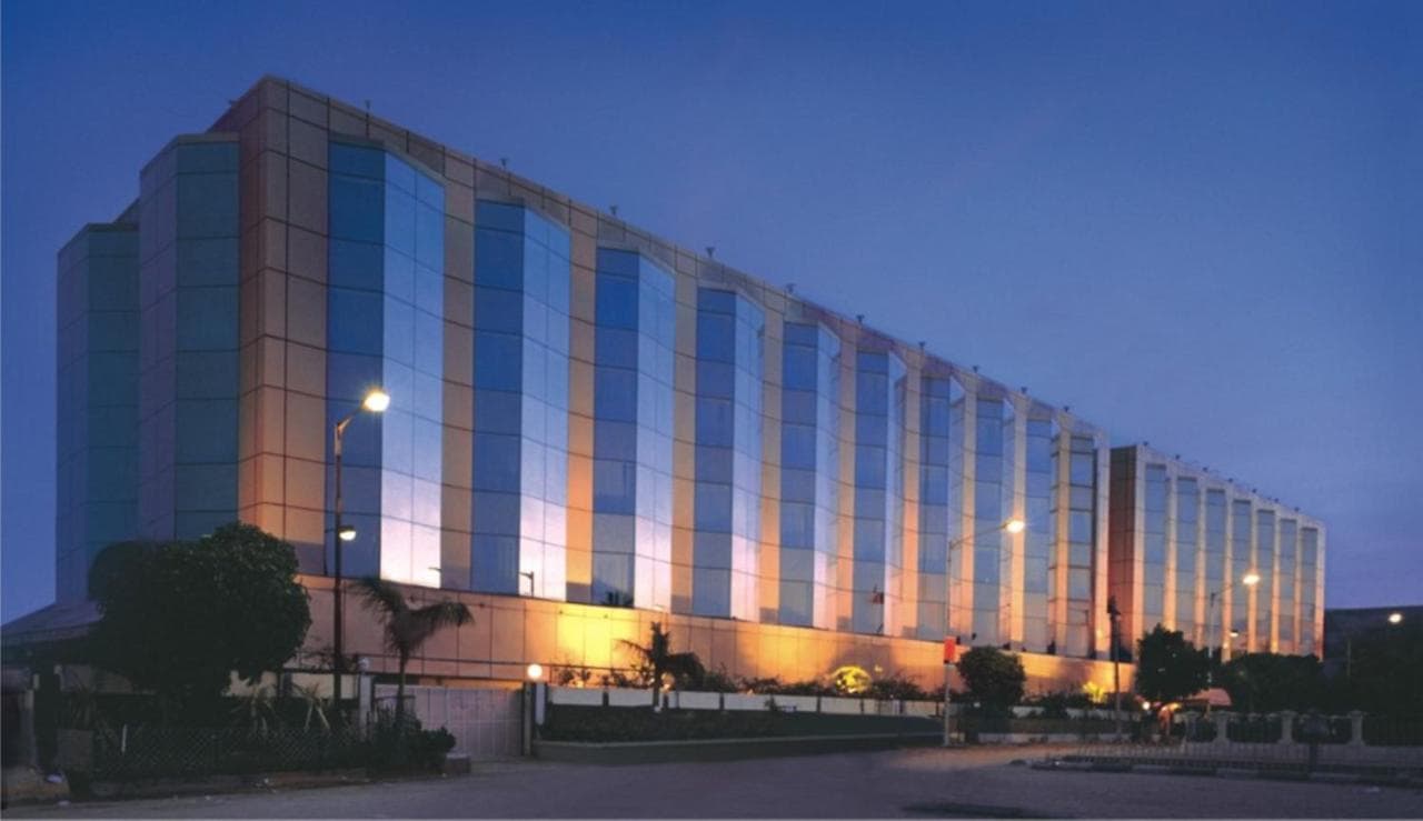 Ramada Plaza by Wyndham Palm Grove