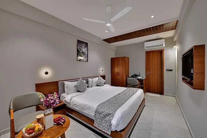 Regenta Inn Motikhavdi, Jamnagar view 3