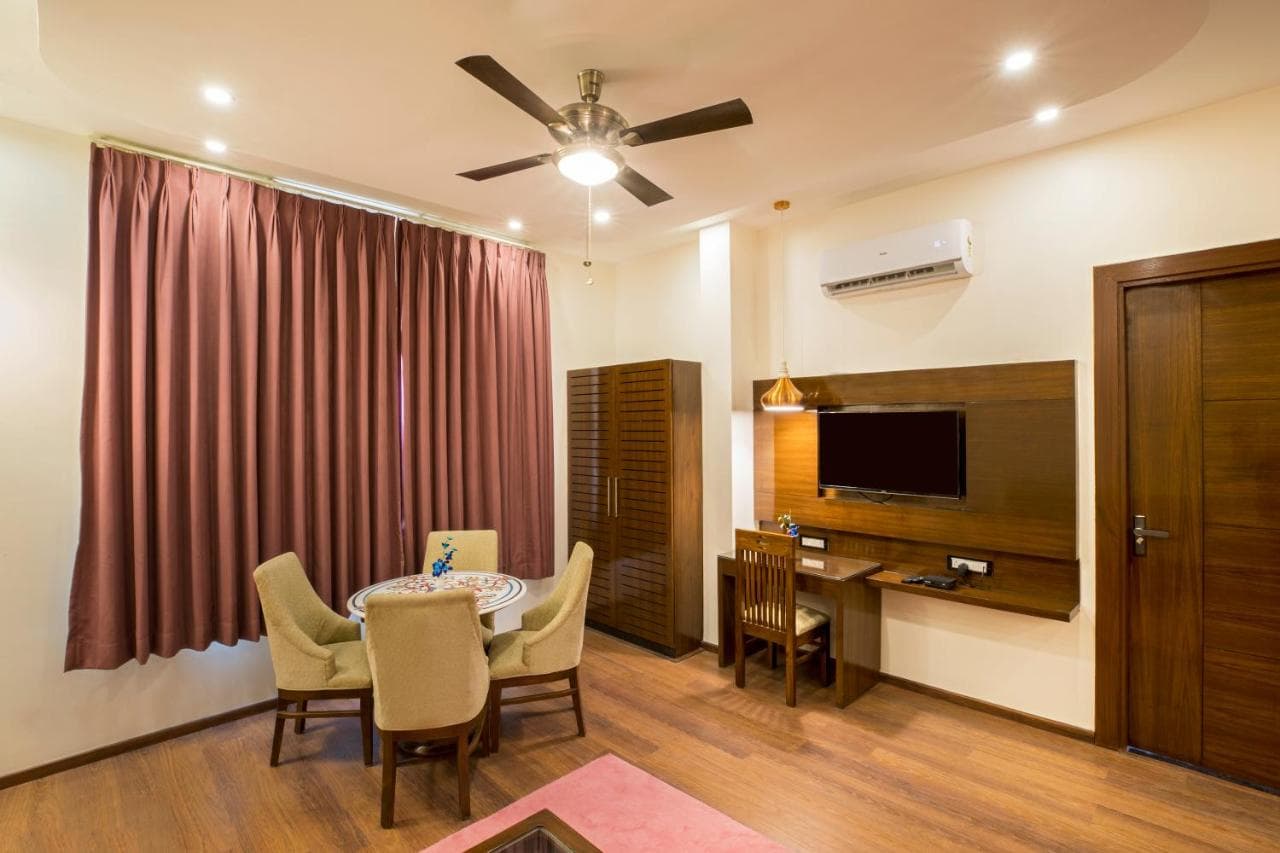 Regenta Inn On The Ganges - Rishikesh view 4