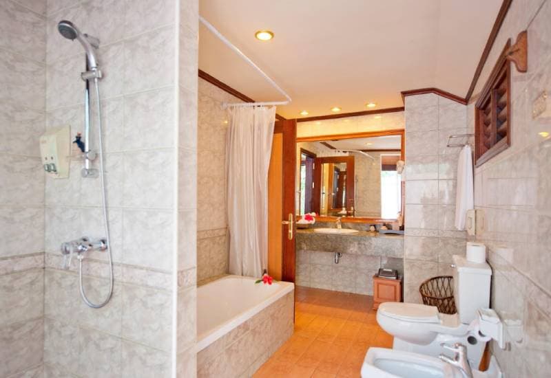Royal Island Resort & Spa in Maldives view 3