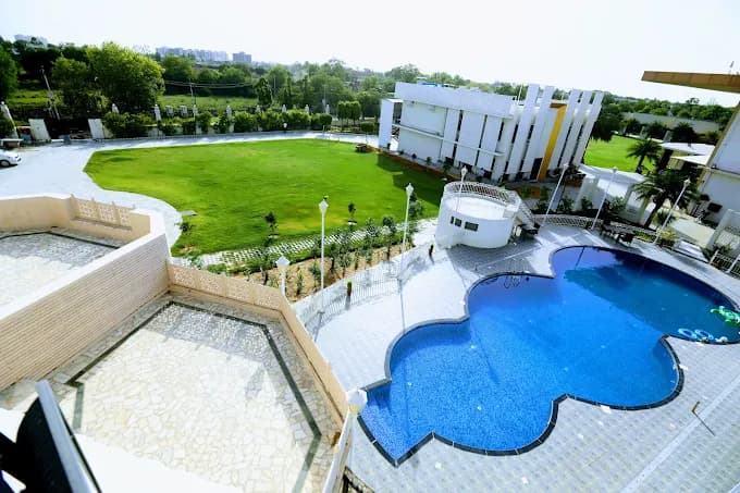 Stardom Resort, Jaipur view 3