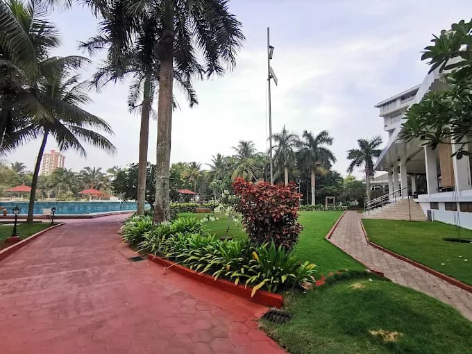 Sugar Business Hotel, Kochi view 4