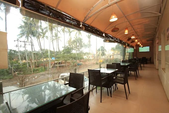 The Dawn Hotel Mysuru view 4