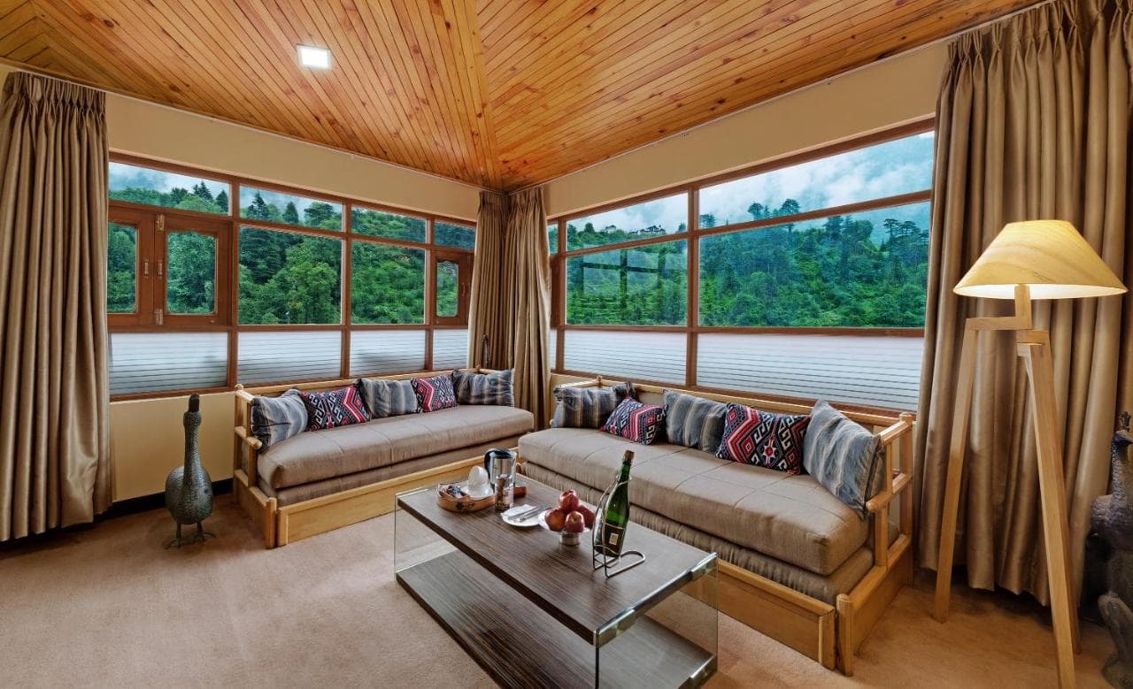The Manali Inn view 2