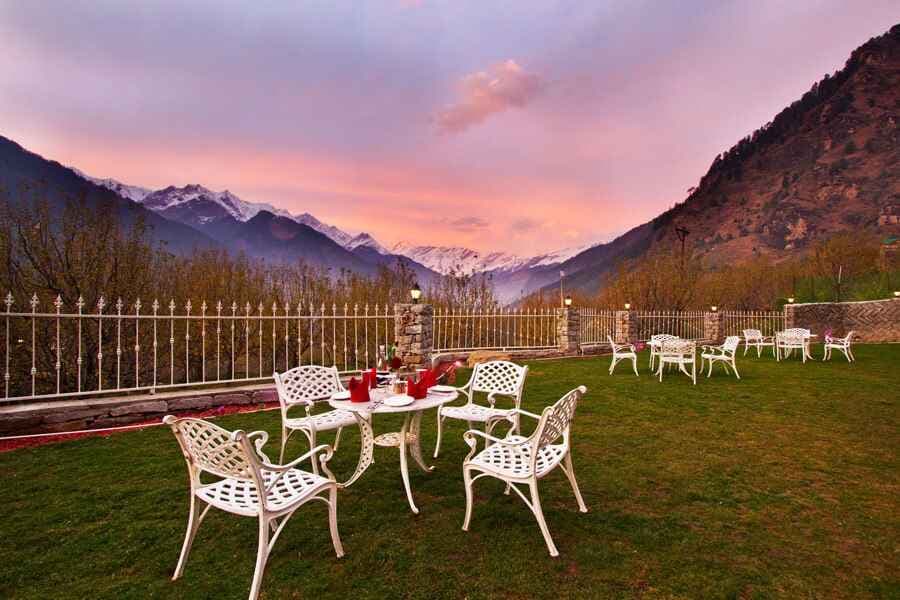 The Whitestone Resorts Manali view 3