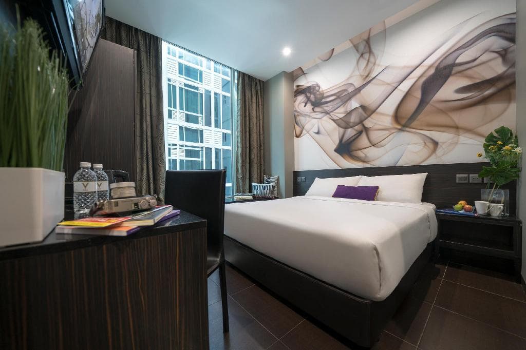 V Hotel Lavender view 3