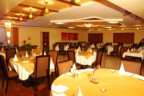 Wingston A Treehouse Hotel - Mathura view 3