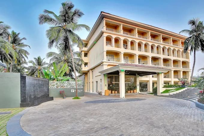 Holiday Inn Goa Candolim by IHG