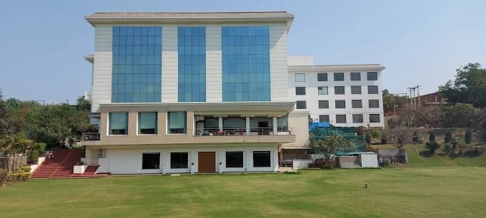 Hotel Legend Sarovar Portico Baddi