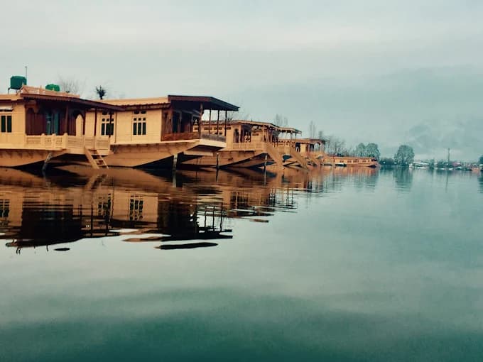 Monarch Group Of Houseboats Srinagar/Houseboat
