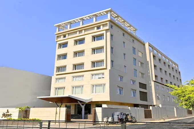 The Jagat Hotel And Spa Udaipur