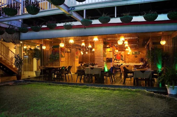 Hotel EllBee Ganga View Rishikesh